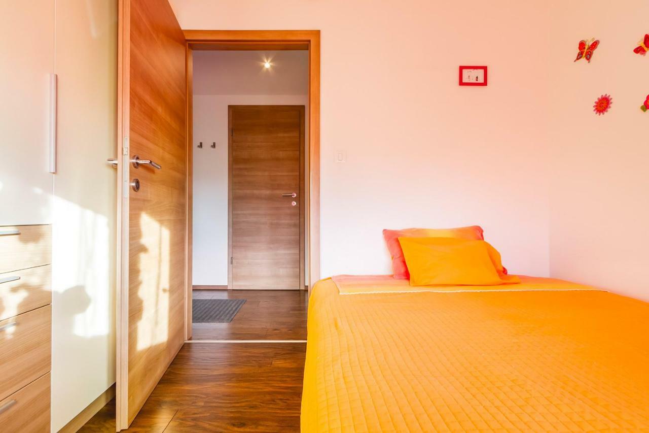 Apartment Lena Fiume Esterno foto